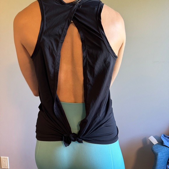 Bare Activewear Black Tie Tank - Picture 4 of 9